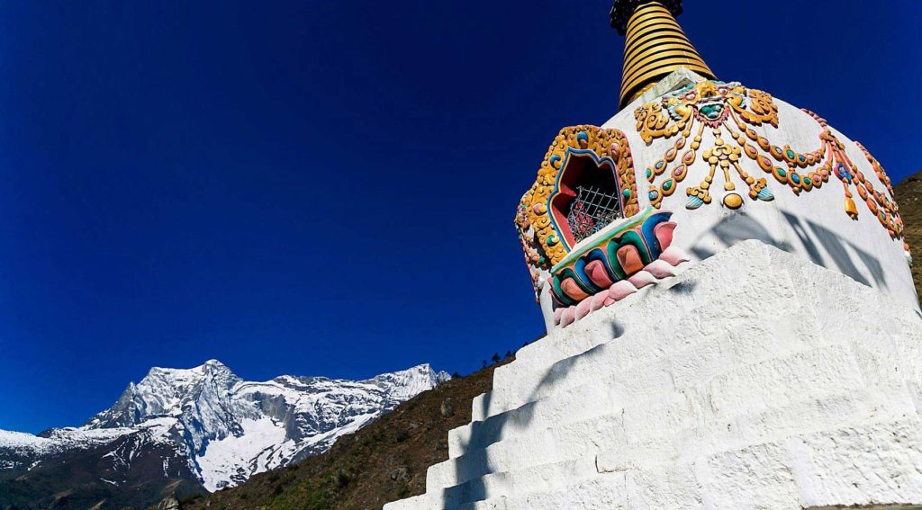 World’s awe-inspiring views in 14 Days Everest Base Camp Trek