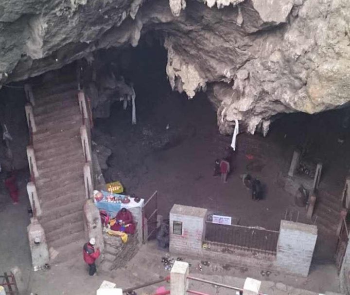 Maratika Cave Tour